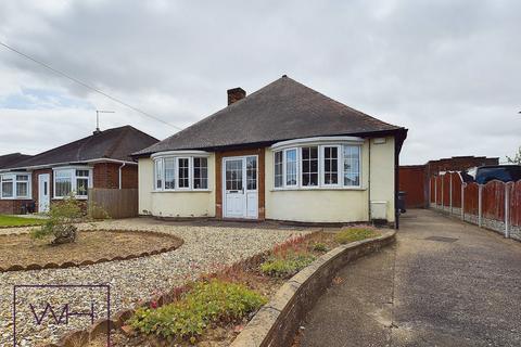 2 bedroom bungalow for sale, Stonehill Rise, Doncaster DN5