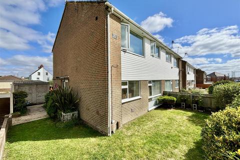 1 bedroom apartment for sale, Dawkins Road, Poole BH15