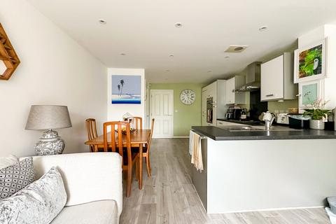 3 bedroom terraced house for sale, Wood Street, Patchway, Bristol, Gloucestershire, BS34