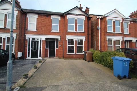 3 bedroom house to rent, Ernleigh Road, Ipswich IP4