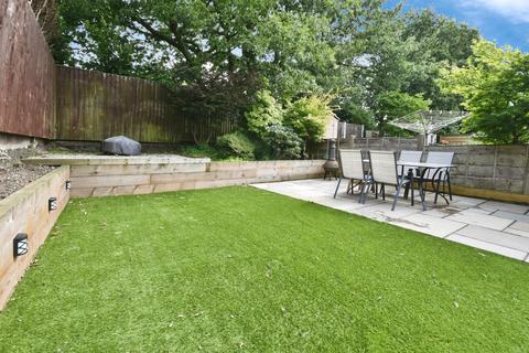 9 Barmhouse Close, Hyde, SK14 3DA