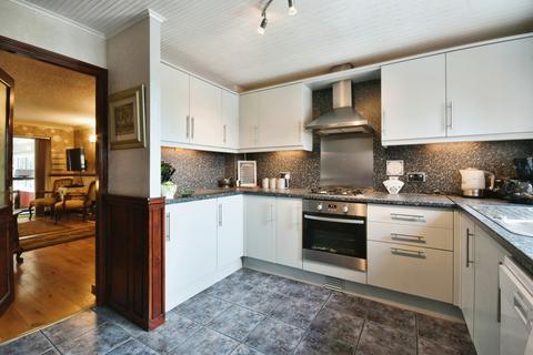 9 Barmhouse Close, Hyde, SK14 3DA