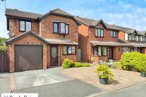 4 bedroom detached house for sale, Doulton Drive, Staffordshire ST5