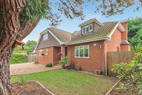 4 bedroom detached house for sale, Eastwick Park Avenue, Great Bookham