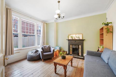 1 Adys Lawn, London, NW2 5BE
