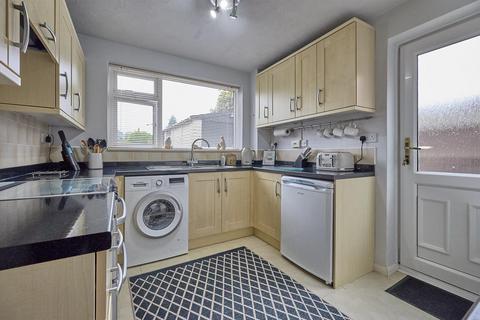 33 Azalea Drive, Burbage, Hinckley, LE10 2SH
