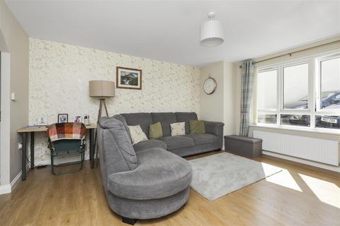 Flat 6d, Blane Crescent, Dunfermline, KY11 8ZF