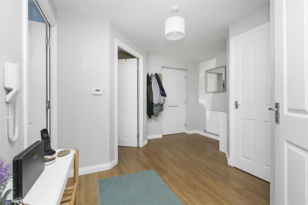 6 D Blane Crescent8.jpg