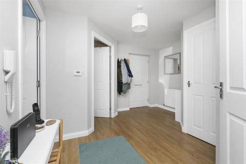 Flat 6d, Blane Crescent, Dunfermline, KY11 8ZF