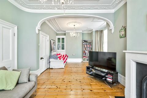 3 bedroom end of terrace house for sale, Essex Road, Manor Park