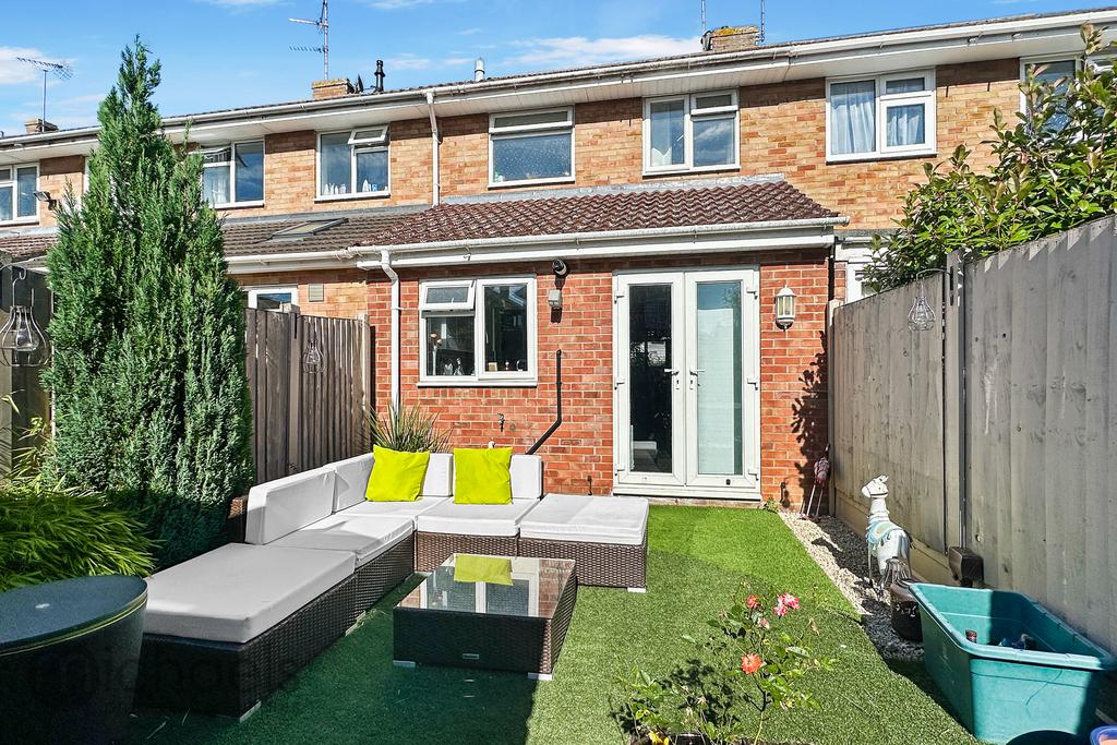 Outside, Garden &amp; Parking