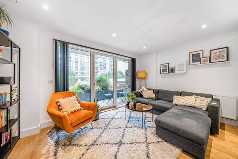 2 bedroom flat for sale, Grattan Court, LONDON E3