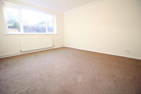 2 bedroom maisonette to rent, Dorchester Court, Chalk Hill, Oxhey