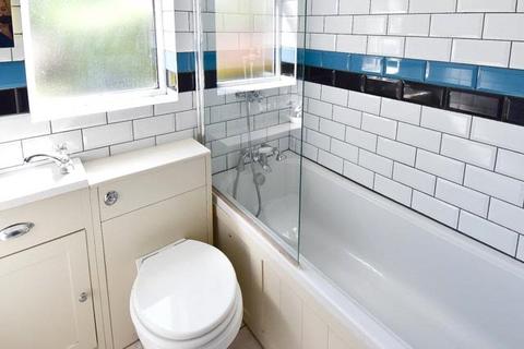 18 Pineapple Road, Birmingham, B30 2TN