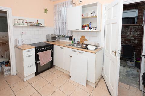 4 bedroom terraced house for sale, Lockwood Road, Doncaster DN1