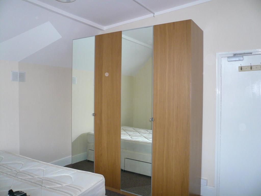 House in Muswell hill - View 2