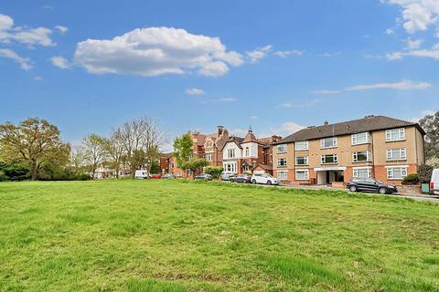 Flat 3, Forest House, 5 Crescent Road, Chingford, London, E4 6AY