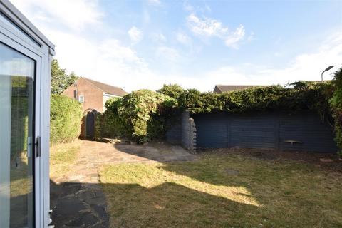 77 Collingwood Crescent, Grimsby, DN34 5RG