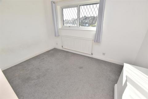 77 Collingwood Crescent, Grimsby, DN34 5RG