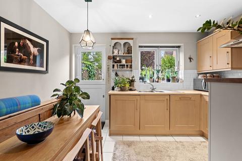 63 Bleachfield Street, Alcester, B49 5BB