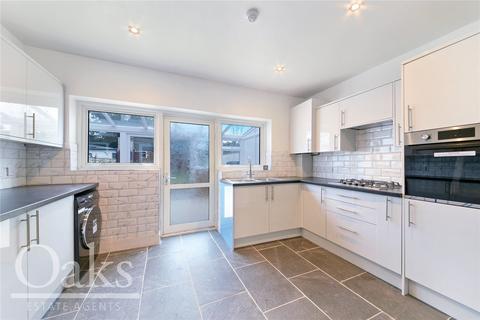 3 bedroom semi-detached house to rent, Woodland Way, Mitcham