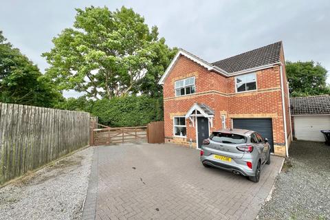 3 bedroom detached house for sale, Chaucer Drive, Crook