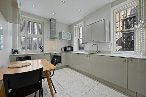 3 bedroom flat to rent, Devonshire Street, London W1G