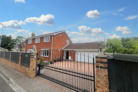 4 bedroom detached house for sale, Belsay Court, Blyth , Blyth, Northumberland, NE24 5JA