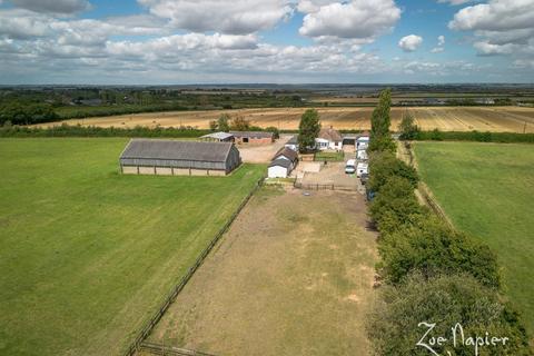 4 bedroom detached house for sale, Mayland