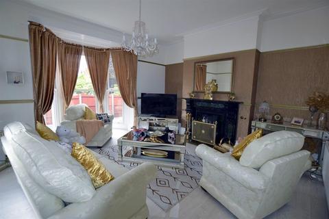 5 bedroom detached house for sale, Bargates, Leominster