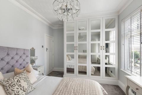 25 Upper Grove Road, Belvedere, DA17 5NU