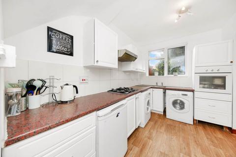 10 Tallack Road, London, E10 7JR