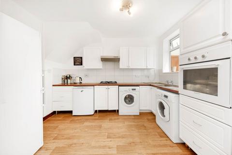10 Tallack Road, London, E10 7JR