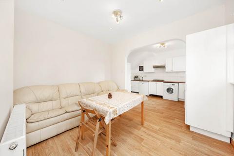 10 Tallack Road, London, E10 7JR