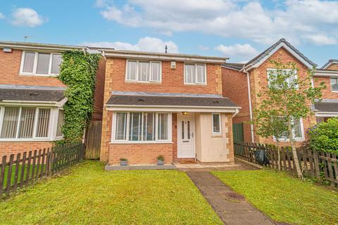 3 bedroom detached house for sale, Maple Gardens, Risca, NP11