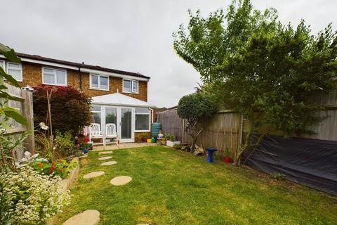 46 Charlesworth Close, Hemel Hempstead, HP3 9EW