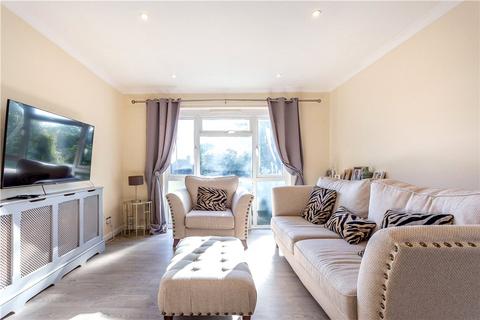 Flat 27, Cedar Court Birchington Road, Windsor, SL4 3QA