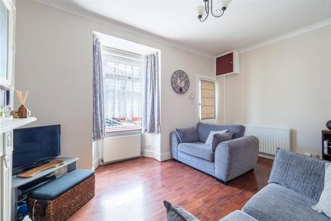 2 bedroom terraced house for sale, William Road, Sutton