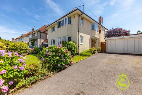 4 bedroom detached house for sale, Orchard Avenue, Poole BH14