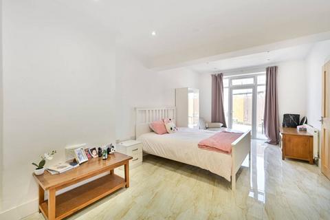 4 bedroom end of terrace house for sale, Mount Pleasant, Alperton, Wembley, HA0