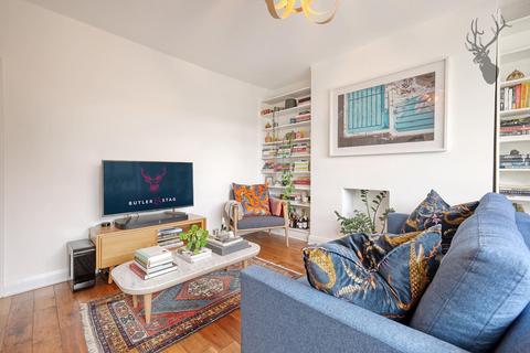 2 bedroom apartment for sale, Damien Street, Whitechapel