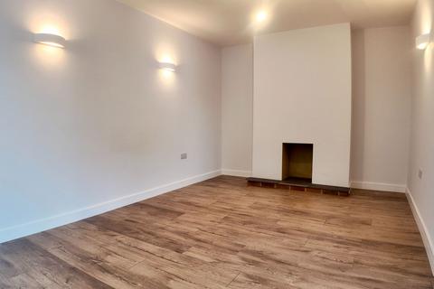 1 French Close, Witney, OX28 5JP