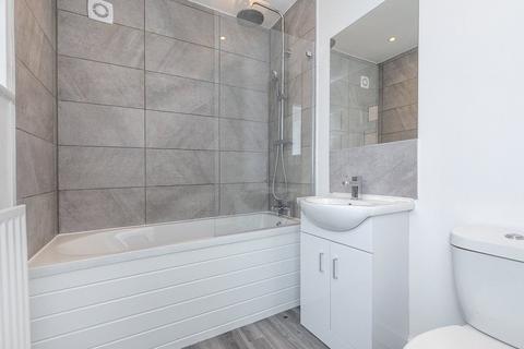 39 Selby Road, Carshalton, SM5 1LE