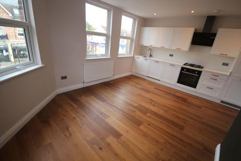 2 bedroom flat to rent, Harrow HA1