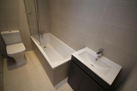 2 bedroom flat to rent, Harrow HA1