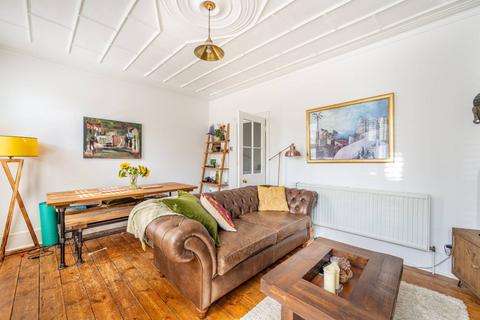 118 Richmond Road, Leytonstone, London, E11 4BS