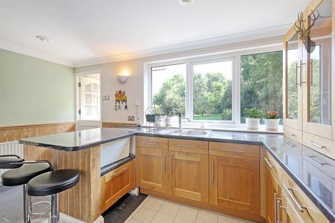 3 bedroom townhouse for sale, Echo Heights, London E4