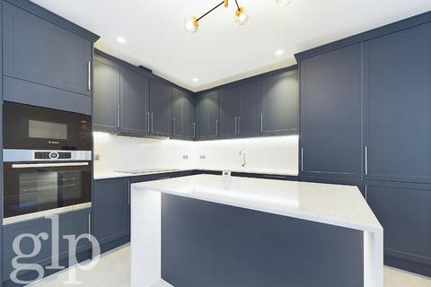 3 bedroom apartment to rent, Ridgmount Gardens, Bloomsbury, WC1E