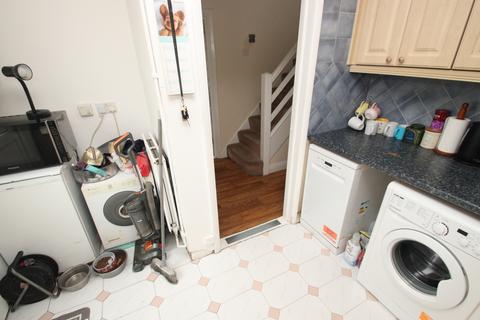 54 Parkfield Way, Bromley, BR2 8AF