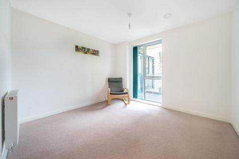 3 bedroom flat for sale, Slough,  Berkshire,  SL1